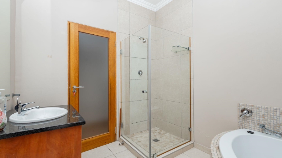 4 Bedroom Property for Sale in Sunset Beach Western Cape